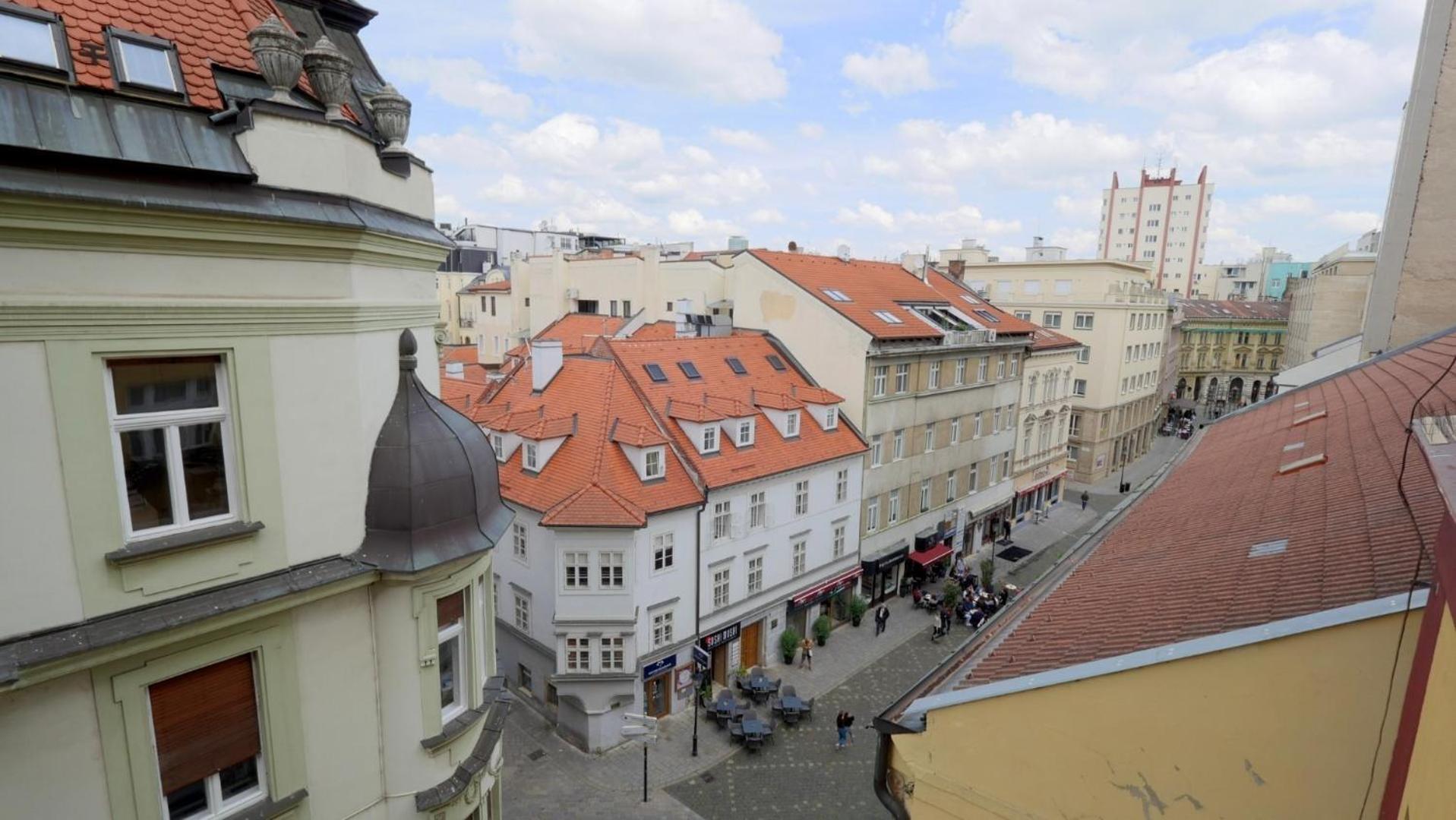Velky 3I Apartman V Centre Mesta Bratislava Eksteriør bilde
